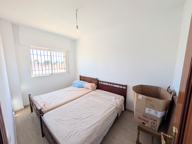 Foto e8bfb410-4a4d-4a06-9d39-9b5a4a76b7e0. Casa aparellada amb aparcament a La Palma Cartagena