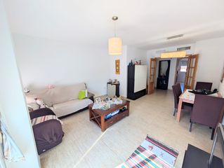 Piso  Camino a la escuela. Se vende piso en nueva santa lucía con piscina
