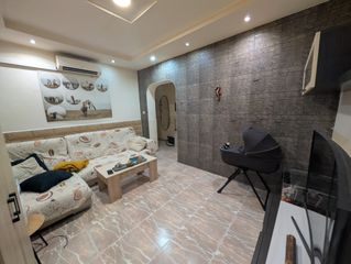 Appartamento  Calle tarragona. Se vende piso bajo en los barreros