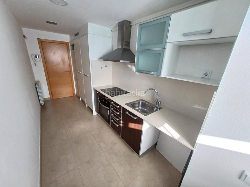 Foto c5506dc3-3146-4640-b042-5e9064f43c88. Appartement avec piscine dans Volpelleres Sant Cugat del Vallès