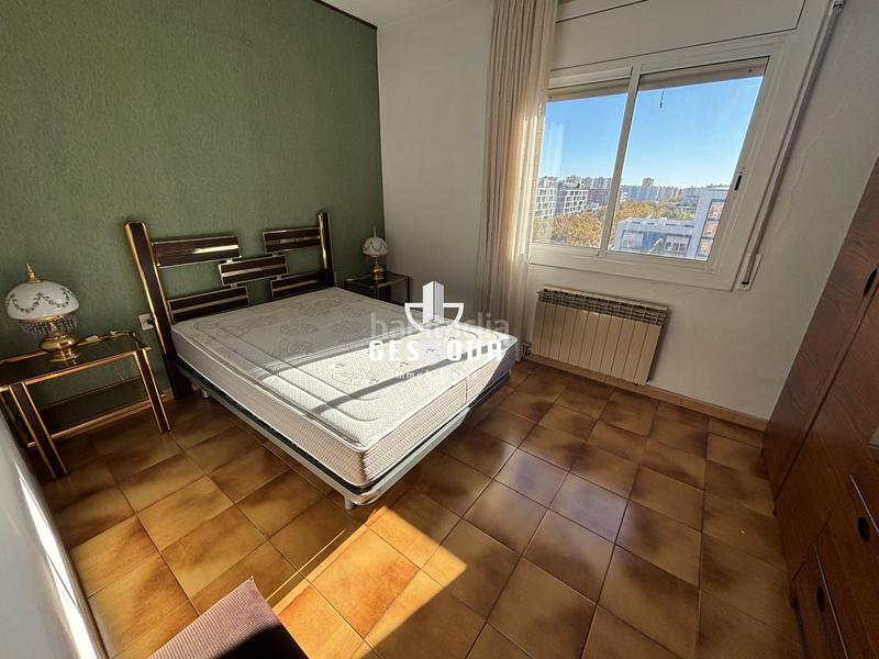 Foto a2c9890d-cc8c-495d-9592-288ca5290f19. Appartamento con riscaldamento parcheggio in Centre Hospitalet de Llobregat (L´)