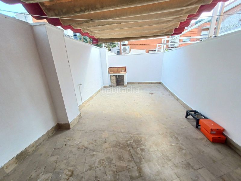 Foto 4554a822-8195-4a97-9937-580d372e6349. Casa adossada amb aparcament a Passeig Maragall Gavà