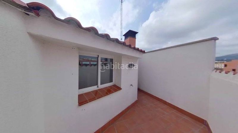 Foto 5ed40075-5e85-4bc3-b0b2-060a616ecd5b. Casa adossada amb aparcament a Passeig Maragall Gavà