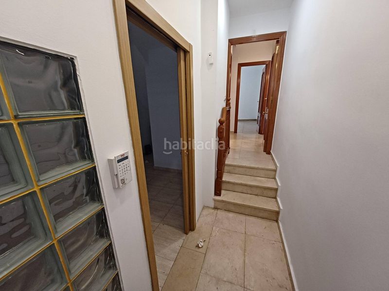 Foto 7b330c34-a278-414d-b000-59746f665f46. Casa adossada amb aparcament a Passeig Maragall Gavà