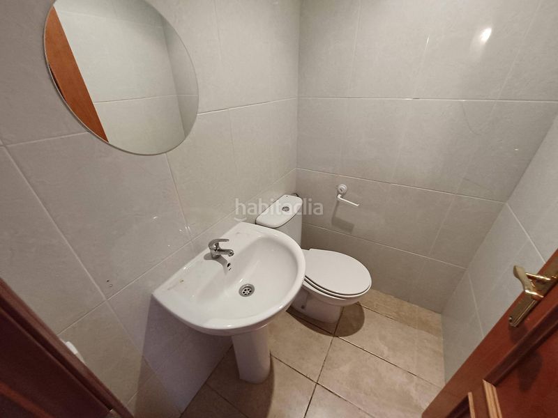 Foto a4684623-67b5-472e-969f-ac37dd91e4a4. Casa adossada amb aparcament a Passeig Maragall Gavà