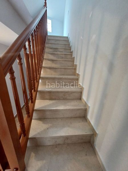 Foto d809d21a-865b-4cb3-85da-09f6038822c9. Casa adossada amb aparcament a Passeig Maragall Gavà