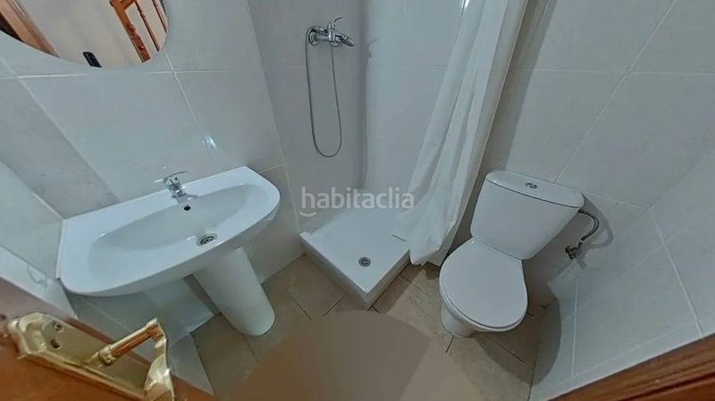 Foto e36940b8-f63e-4523-a873-c0fc6c00ab85. Casa adossada amb aparcament a Passeig Maragall Gavà