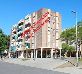 Pis a Torrent Ballester. Oiportunidad inversores  con ascensor y balcón