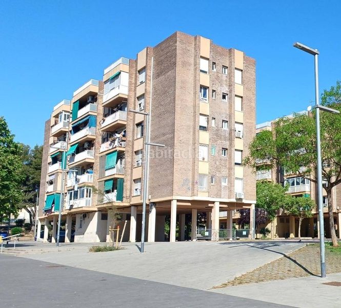 Foto a0d4dbc6-e652-4c75-870d-c04cb99db3f3. Pis a Torrent Ballester Viladecans