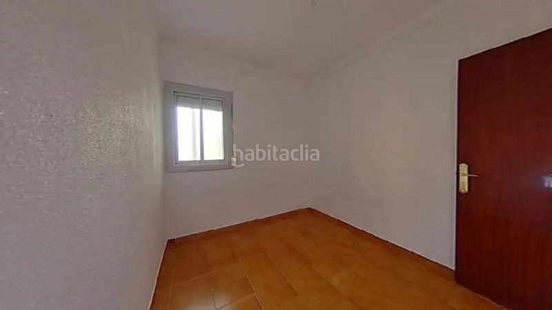 Foto f7189633-ab2b-4246-9b44-664a5130f7a6. Pis a Can Vidalet Esplugues de Llobregat
