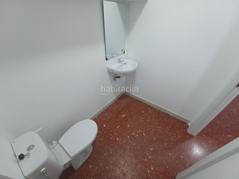 Foto 9dca3821-509f-4bfe-91fb-f6a4e80bd8a2. Location bureau dans Centre Hospitalet de Llobregat (L´)