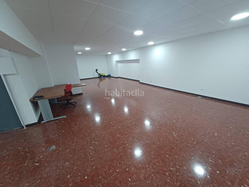 Foto fad467ce-bf6b-4fe5-8fa5-d5d41ca5ed47. Location bureau dans Centre Hospitalet de Llobregat (L´)