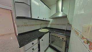 Flat in Centre. Vivienda junto la muntanyeta!