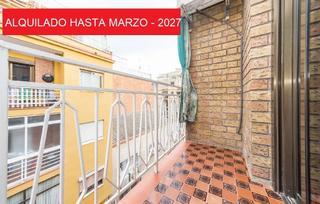 Flat in Collblanc. Oportunidad inversores  junto mercado collblanc