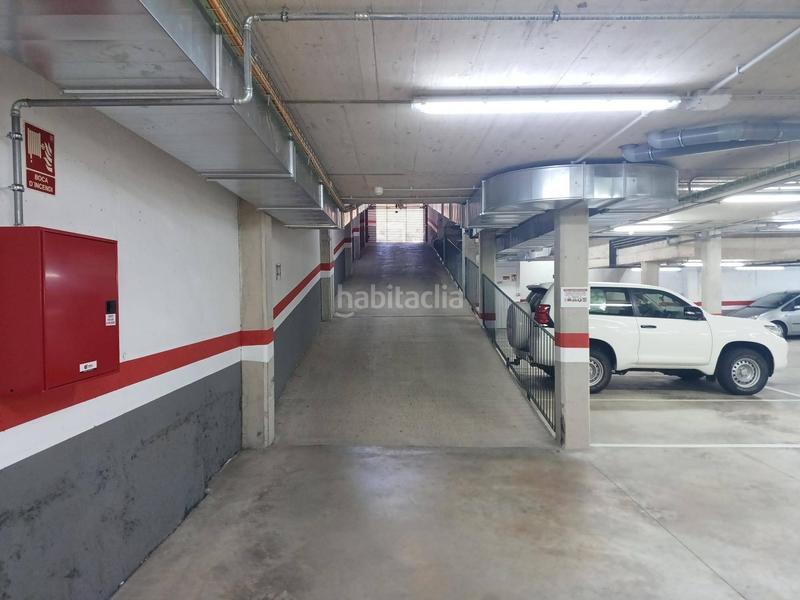 Foto 4966adca-e9eb-4571-ac69-20b38956f110. Posto auto in Centre Hospitalet de Llobregat (L´)