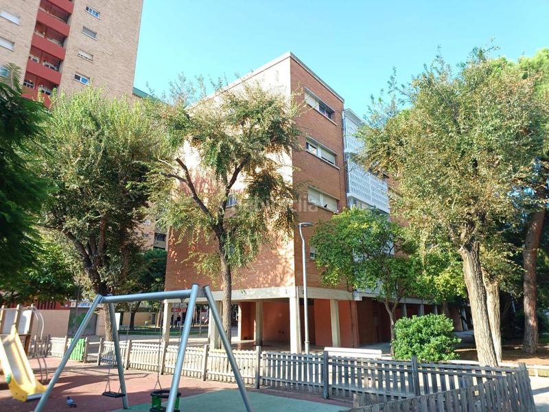 Foto 64c4cb8a-7423-416f-a6ae-69f31f4114f2. Appartamento in El Gornal Hospitalet de Llobregat (L´)