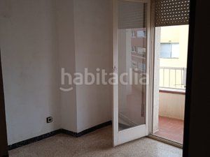 Foto 14c43cec-14b0-4f05-94e2-e70ec88bad85. Pis a carrer de la mare molas 35a a Ponent Reus