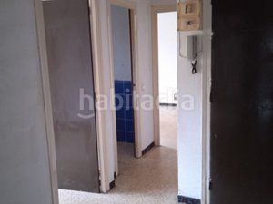 Foto 180f8b32-441f-4df6-b0b1-bee974f20c51. Pis a carrer de la mare molas 35a a Ponent Reus