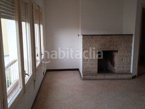 Foto 6147fc18-f88f-4614-a242-f972e077741b. Pis a carrer de la mare molas 35a a Ponent Reus