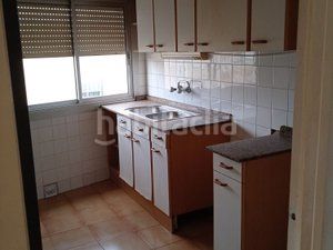 Foto 73c5988b-3855-4b21-87b7-68f1507729cc. Pis a carrer de la mare molas 35a a Ponent Reus