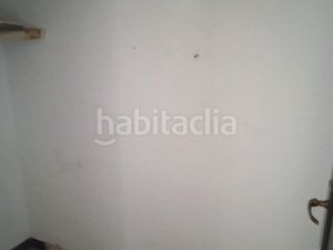 Foto 75e33833-c563-4dfd-846d-840881bd5904. Pis a carrer de la mare molas 35a a Ponent Reus