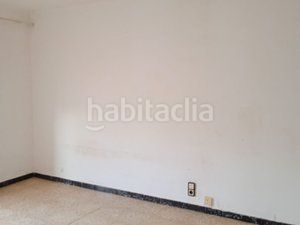 Foto d5c9700a-5d03-44bc-95e3-9586946335bf. Pis a carrer de la mare molas 35a a Ponent Reus