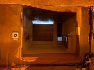 Local Comercial  Riera de mir� 61b. Local tipo nave venta