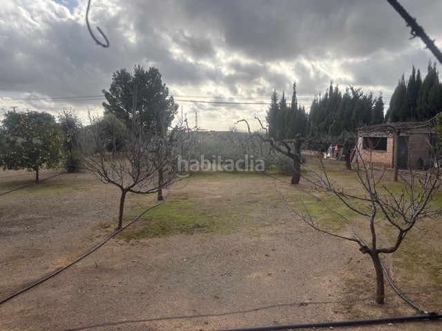 Foto 16f2102c-169c-4e0d-9375-76f09979fa32. Finca rústica a carrer del morell 20 a Llevant Reus