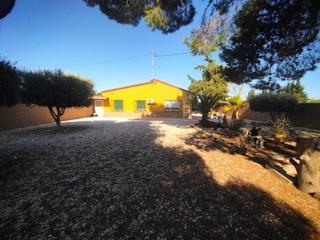 Casa a Jerónimo y Avileses. Casa en venta en avileses, 4 dormitorios.