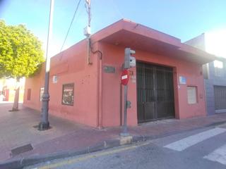 Local commercial à Pantano de alfonso xii 1. Local com. en venta en lo pagán.