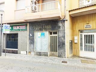 Lloguer Local Comercial a Calderón de la barca 16. Local com. en alquiler en san javier, 1 despacho.