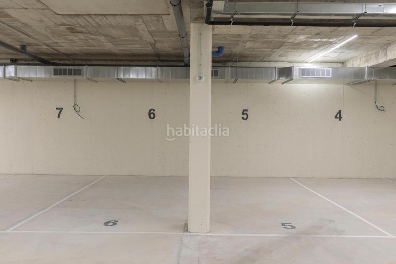 Foto 0477f966-6246-456e-b7db-19d809b07993. Autoparkplatz in Vinyets-Molí Vell Sant Boi de Llobregat