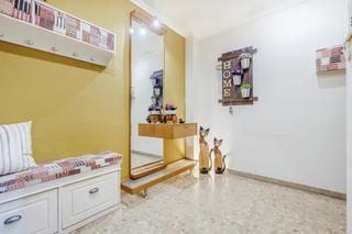 Appartement  De francesc pi i margall. Fabulosa planta baja en venta en marianao
