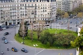Foto af34aa38-d156-41d1-a3bd-2f7f89db9c25. Aparcament cotxe a Barri de les Corts Barcelona