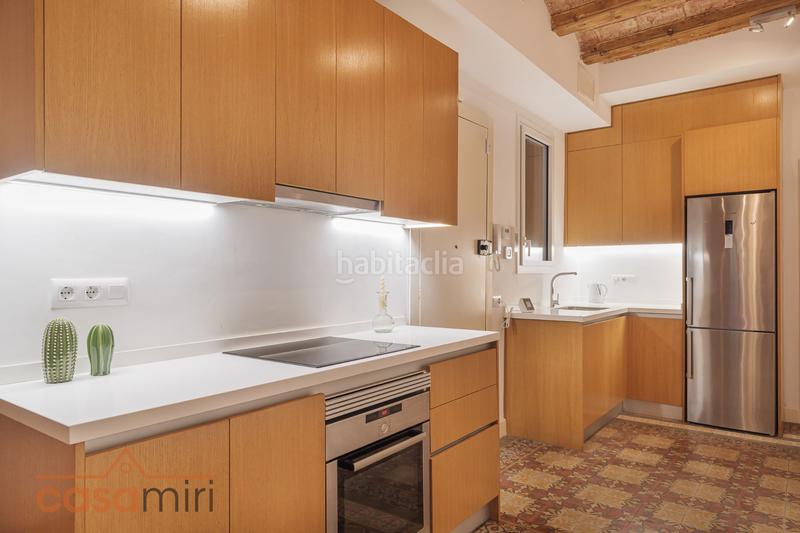 Foto 94e78e6a-9ee1-4876-8825-24f3273cb652. Miete etagenwohnung mit heizung in Gòtic Barcelona