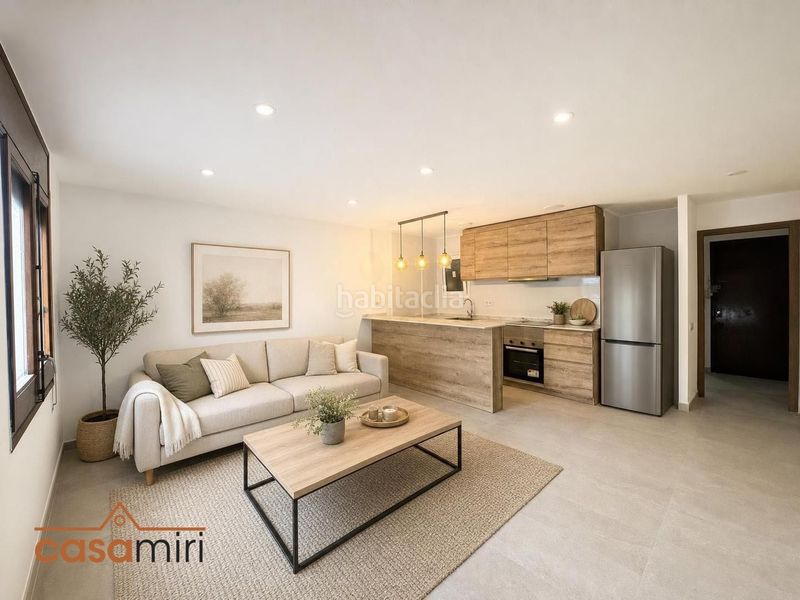 Foto ecfcbaec-e9fc-4ce8-bac7-c35ff09af7c7. Piso en Canet de Mar