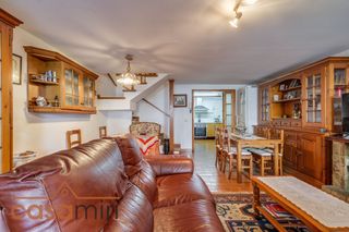 House in Centre