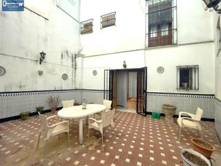 Casa a Centro. Casa en la catedral