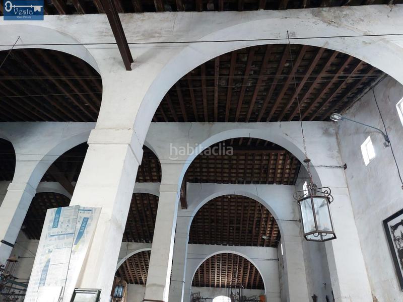 Foto 11fa1963-a2a7-4e82-a721-21aac56dd4b6. Local comercial casco de bodega en centro en Madre de Dios Jerez de la Frontera