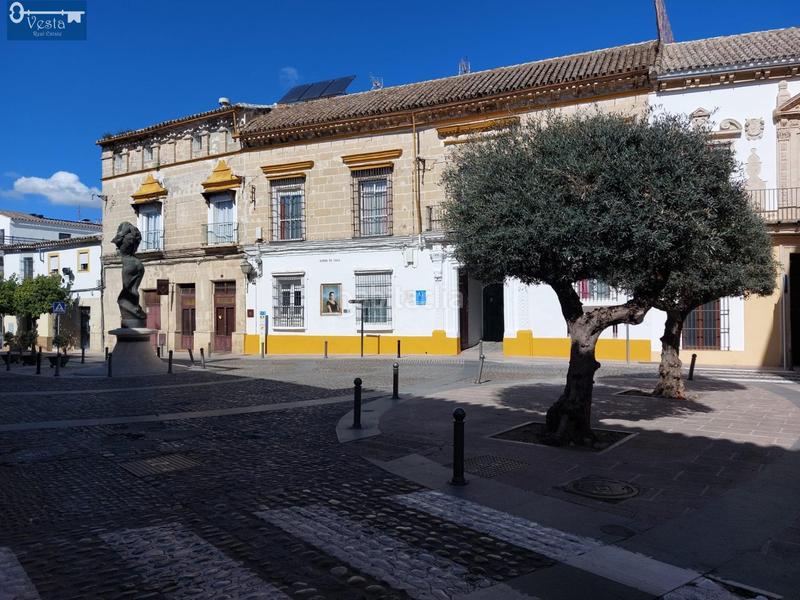Foto b4ffe2e3-72af-4391-904e-d02751cbfdf0. Local comercial casco de bodega en centro en Madre de Dios Jerez de la Frontera