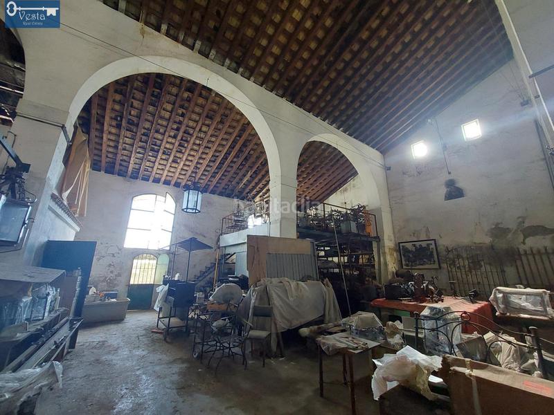 Foto d2df8d86-0399-4fd8-b92c-f2e79ddfd56e. Local comercial casco de bodega en centro en Madre de Dios Jerez de la Frontera