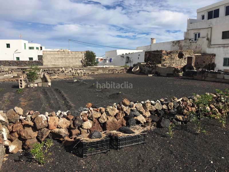 Foto 6c9903f6-9a39-4272-b6f0-cbead4a4fd2b. Finca rústica a Tinajo