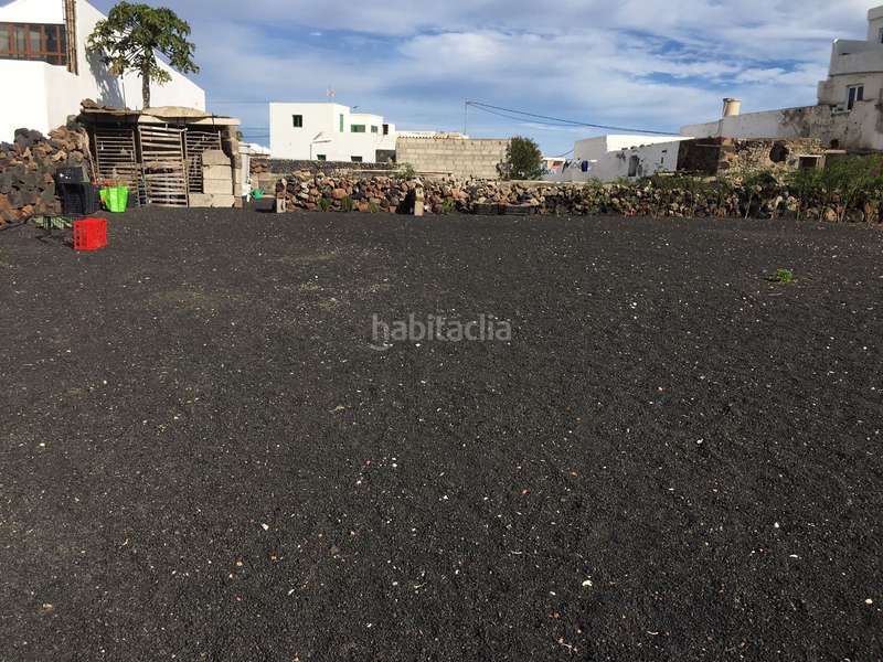 Foto 7e191d45-2033-4e79-bc81-2b3eee02f70f. Finca rústica a Tinajo