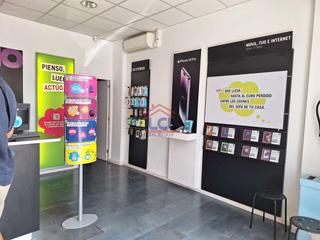 Lloguer Local Comercial a Centro - La Vega Alta. Bonito local muy bien ubicado