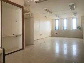 Business premise in Isleta