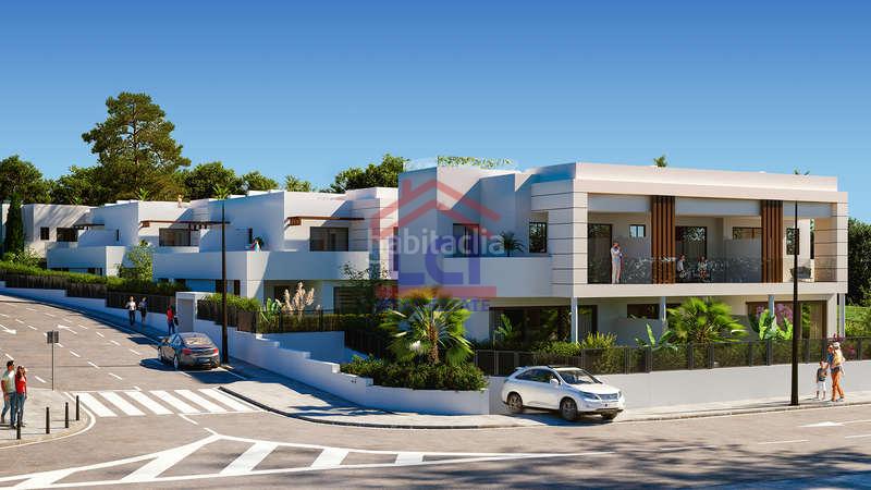 Foto b3d2c424-4618-4ff2-ad44-8091c17925ee. Maison avec parking piscine dans Bel - Air Estepona
