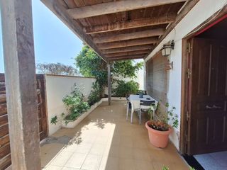 Maison à Playa Honda. Oportunidad única en playa honda  san bartolomé