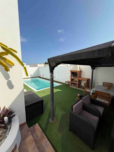 Foto 72e971bb-c70f-4f0a-96d2-0795392368e9. Casa amb aparcament piscina a Tahiche Teguise