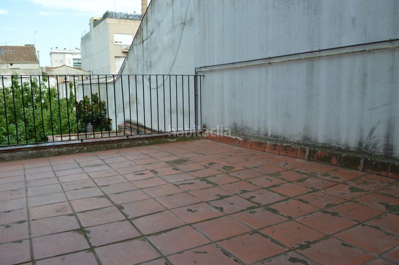 Foto 08fddf08-3bf7-4fda-b5df-fb596cf2d083. Casa amb calefacció a Centre Sabadell