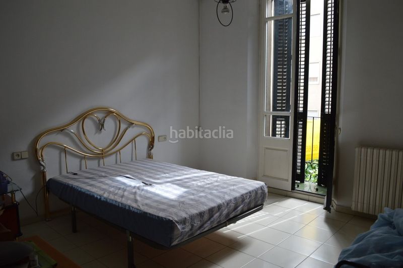 Foto af2ce973-6d10-40ff-bbb0-3d54d570d785. Casa amb calefacció a Centre Sabadell
